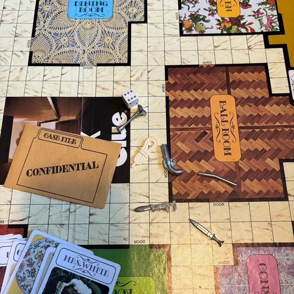 Vintage Parker Brothers Clue Board Game 1972 Detective Murder Mystery